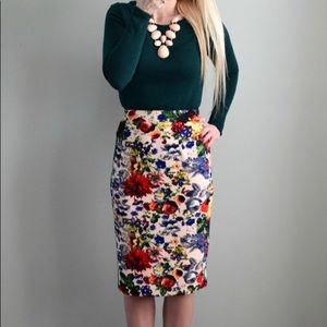 Pixley (Stitch Fix) Floral pencil skirt